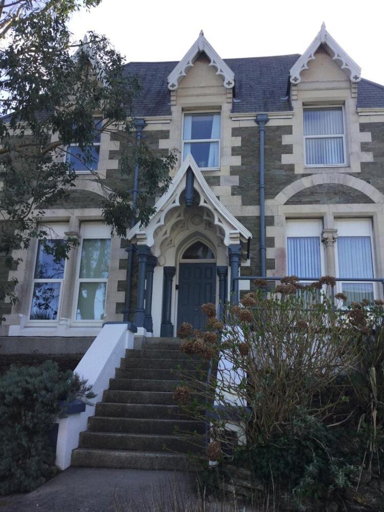 Armyn House Apartments, Your Coastal Escape In Falmouth Exteriör bild
