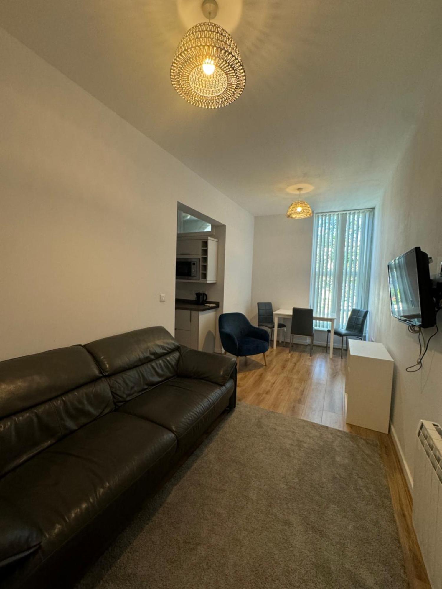 Armyn House Apartments, Your Coastal Escape In Falmouth Exteriör bild