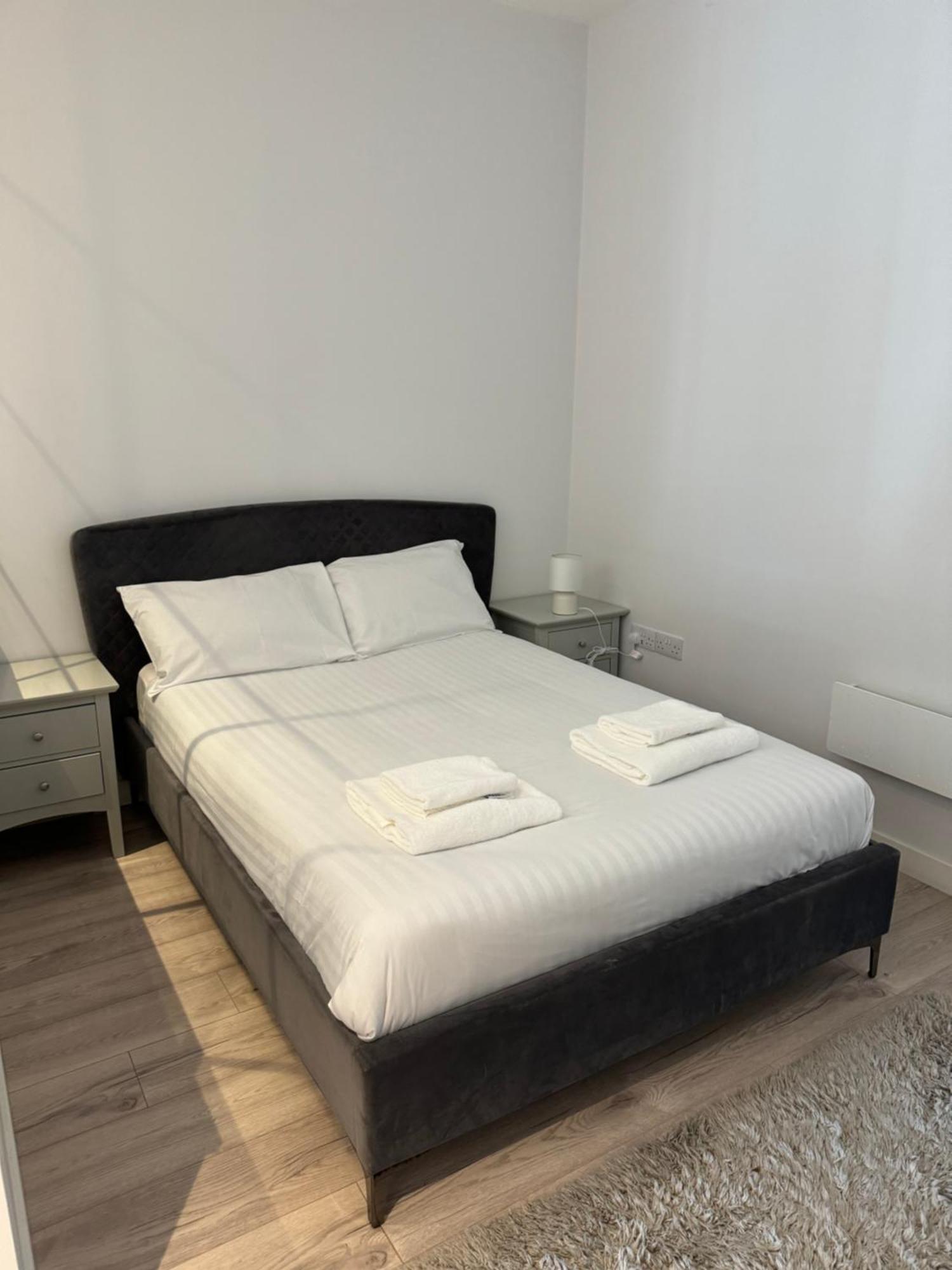 Armyn House Apartments, Your Coastal Escape In Falmouth Exteriör bild