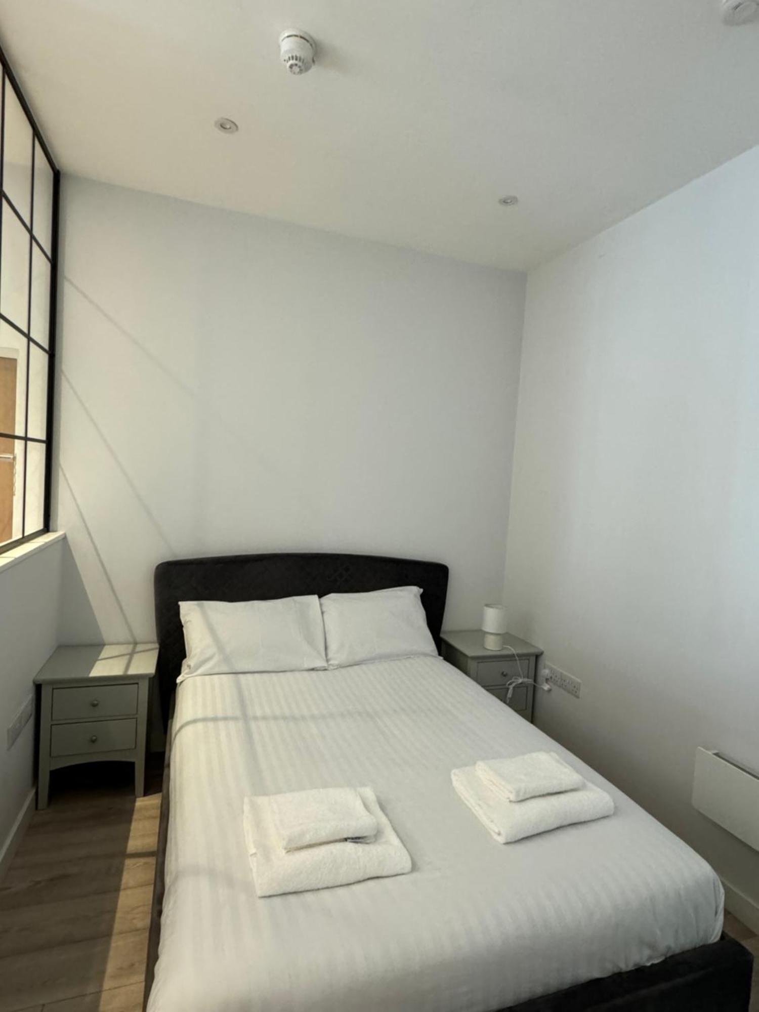 Armyn House Apartments, Your Coastal Escape In Falmouth Exteriör bild