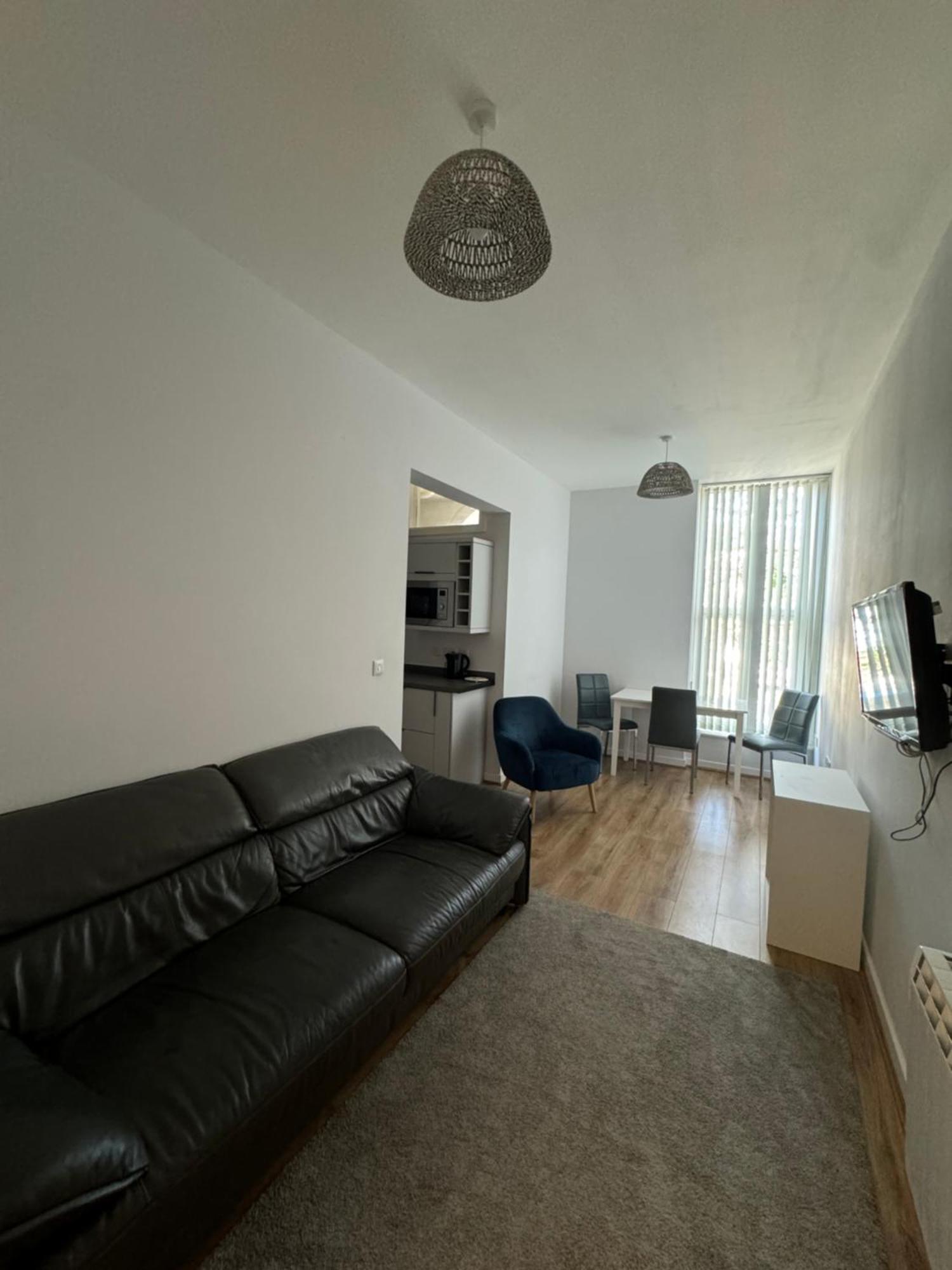 Armyn House Apartments, Your Coastal Escape In Falmouth Exteriör bild